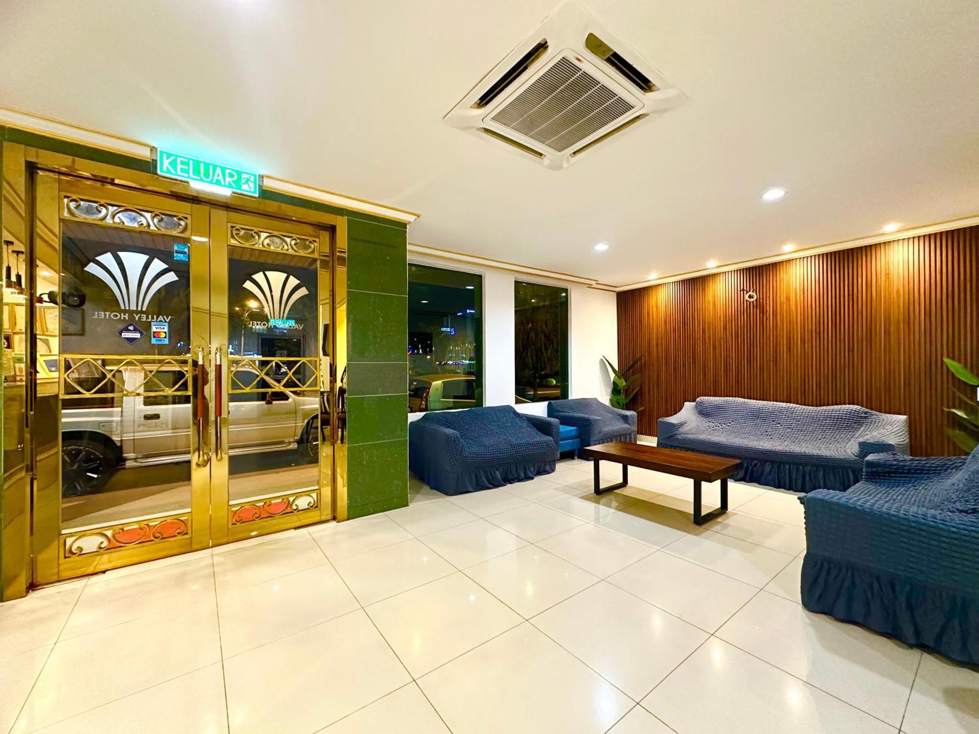 山谷酒店 亞庇 外观 照片