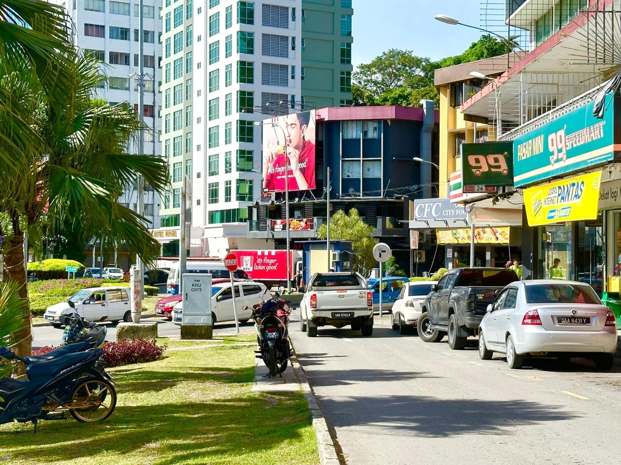 山谷酒店 亞庇 外观 照片